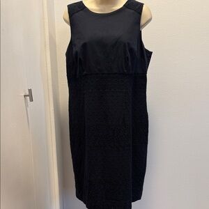 Ann Taylor Black Sleeveless Lace-Panel Midi Dress Gold Zipper Accent
